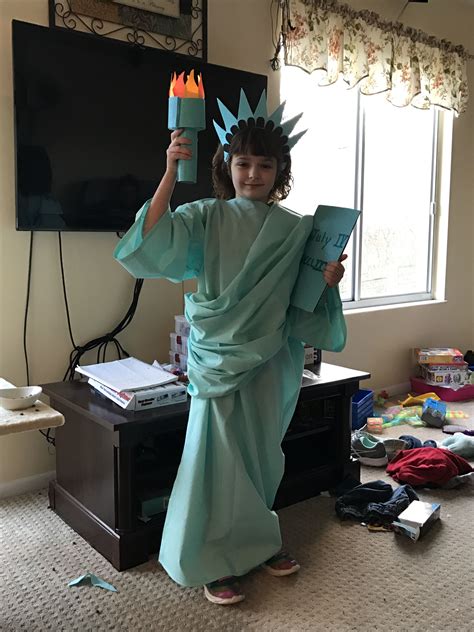 diy statue costume|statue of liberty diy.